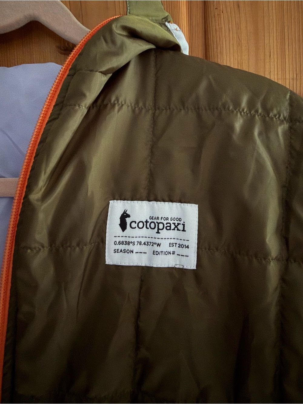 cotopaxi reversible jacket - Picture 6 of 6